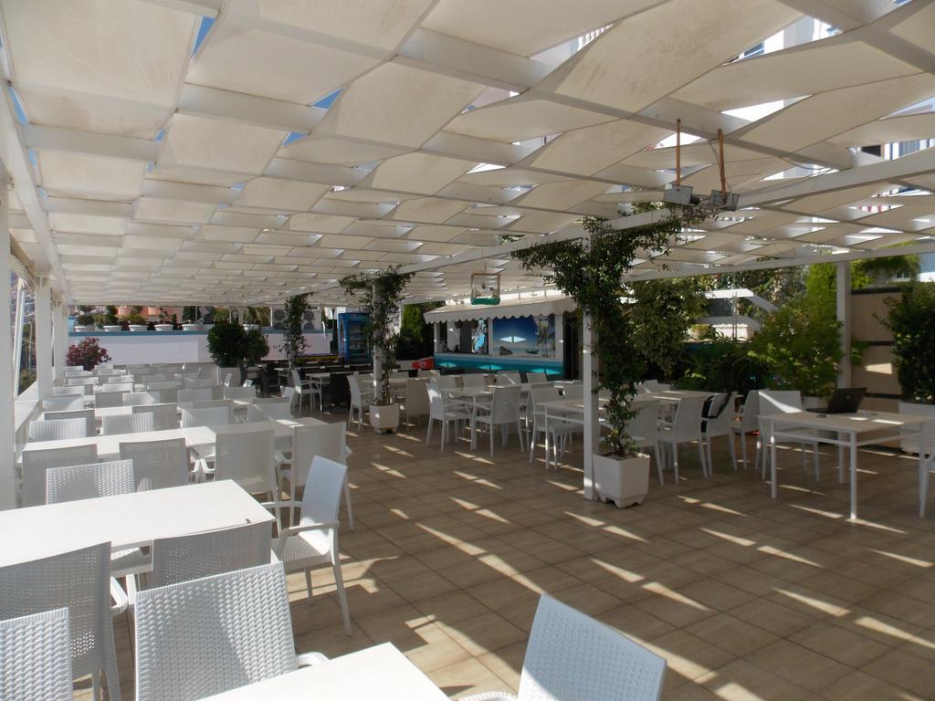 Hotel Erdano Sarandë Exterior foto